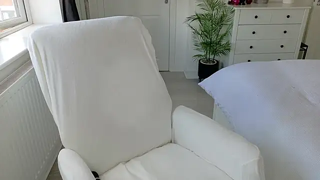 Snapshot of Missalex_xo chatting on June 28, 11:16 am Missalex xo online show from June 28, 11:16 am
