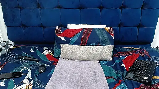 AriesCake online show from January 15, 4:22 pm