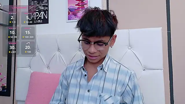 Ethan Westt online show from November 10, 8:52 pm