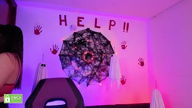 Taiga Cute online show from October 27, 7:45 am