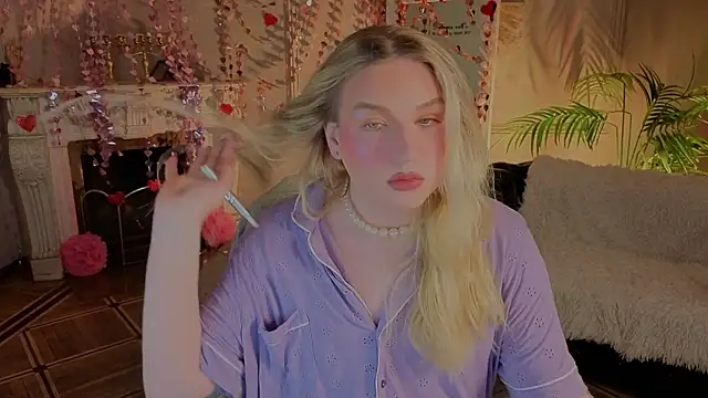 Jes Solar online show from February 15, 11:23 pm