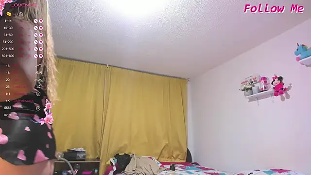 mailyn baker online show from October 19, 11:38 pm