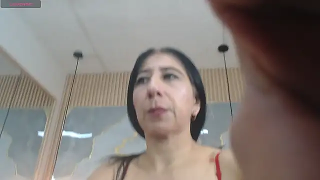 nei girl online show from December 4, 11:41 am