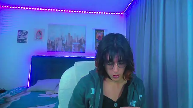 goth minerva online show from July 4, 1:28 pm