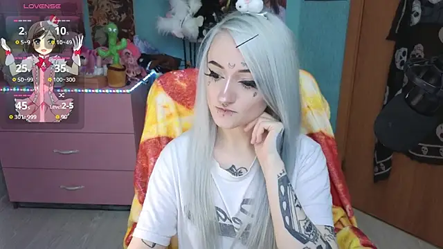 Snapshot of Manuela_unicorn chatting on April 22, 9:16 pm Manuela unicorn online show from April 22, 9:16 pm
