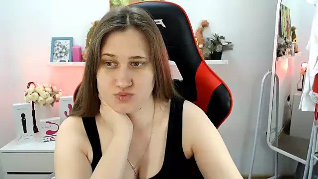 Lucky Lana online show from April 9, 2:33 am