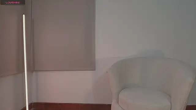 ariana bae  online show from April 18, 12:25 am