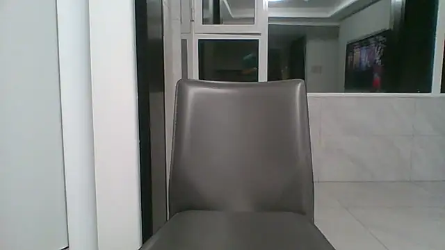 Snapshot of nole_china7 chatting on April 2, 1:53 pm nole china7 online show from April 2, 1:53 pm