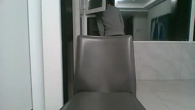 Snapshot of nole_china7 chatting on April 3, 2:04 pm nole china7 online show from April 3, 2:04 pm