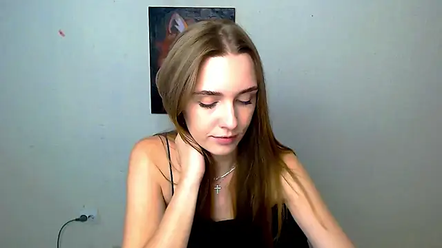Snapshot of Doll_Angelina chatting on July 29, 5:49 am Doll Angelina online show from July 29, 5:49 am