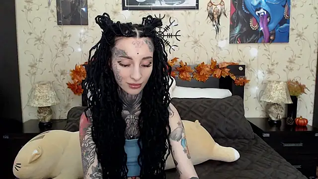 Velvetbat online show from October 13, 6:57 am