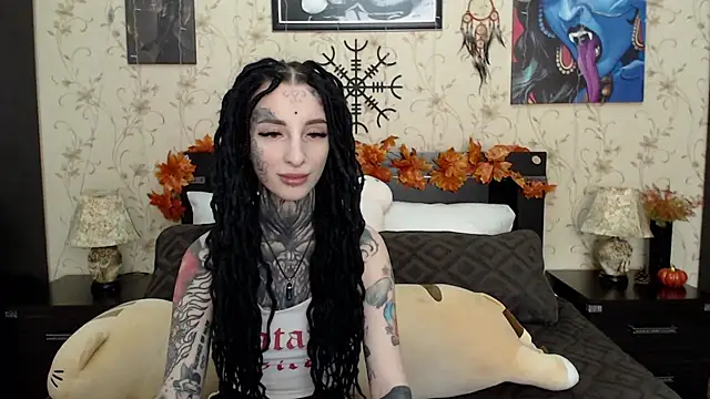 Velvetbat online show from November 9, 6:44 am