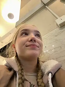 bambi lu online show from November 8, 6:07 pm