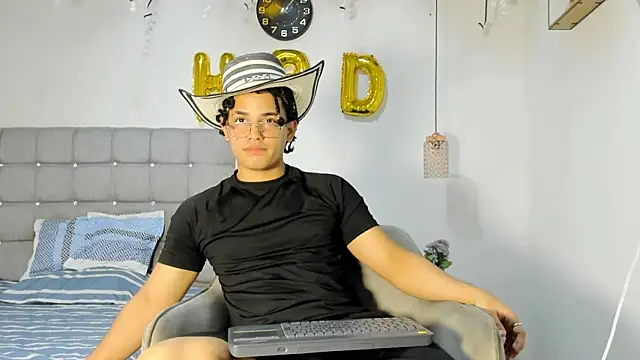 samxx muscle online show from January 14, 3:06 pm