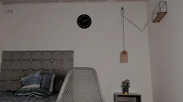 samxx muscle online show from January 19, 2:10 pm