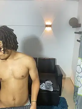 samxx muscle online show from April 26, 3:10 pm