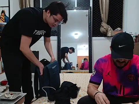 Snapshot of TimiidoSP011 chatting on November 14, 11:35 pm TimiidoSP011 online show from November 14, 11:35 pm