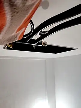 Snapshot of UAjit chatting on October 4, 5:22 pm UAjit online show from October 4, 5:22 pm