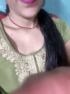 Snapshot of Eshwari_Chopra chatting on April 23, 4:09 pm Eshwari Chopra online show from April 23, 4:09 pm