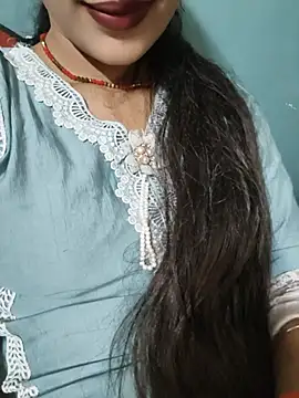 Snapshot of Eshwari_Chopra chatting on May 16, 4:50 pm Eshwari Chopra online show from May 16, 4:50 pm