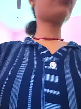 Eshna Dabral online show from September 10, 12:54 am