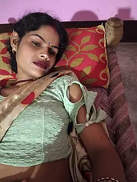 Eshna Dabral online show from September 12, 4:29 pm