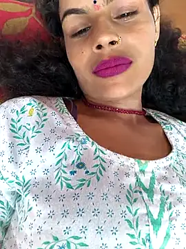 Eshna Dabral online show from September 17, 7:32 am