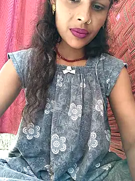 Eshna Dabral online show from September 20, 3:29 am