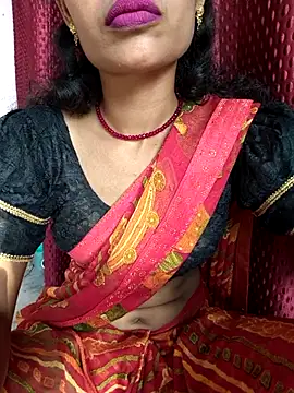 Eshna Dabral online show from September 21, 10:50 am