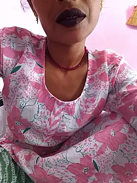 Eshna Dabral online show from September 22, 6:48 am