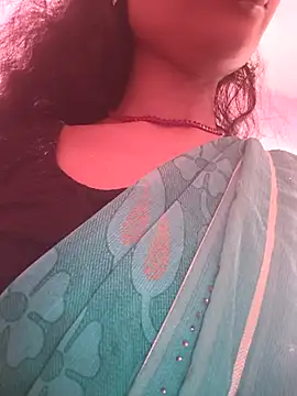 Eshna Dabral online show from September 24, 3:10 am