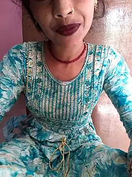 Eshna Dabral online show from October 3, 9:06 am