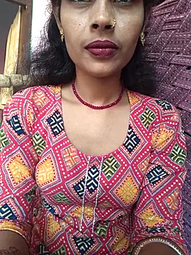 Eshna Dabral online show from October 11, 2:22 am