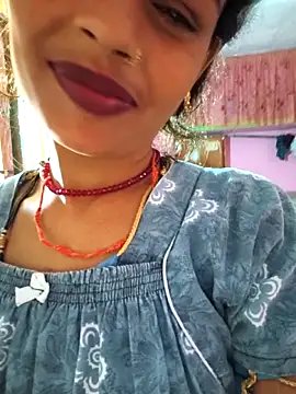 Eshna Dabral online show from October 22, 2:34 am