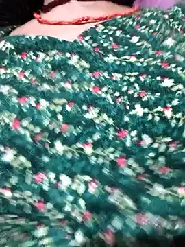 Eshna Dabral online show from November 5, 2:06 pm