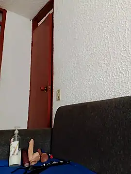 Snapshot of dulcewitch chatting on October 15, 2:06 pm dulcewitch online show from October 15, 2:06 pm