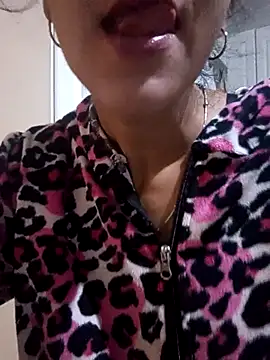 Snapshot of Camilitah chatting on March 8, 2:32 pm Camilitah online show from March 8, 2:32 pm