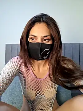 Snapshot of Assil_sexy chatting on June 17, 10:21 pm Assil sexy online show from June 17, 10:21 pm