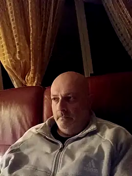 Alexis Bull online show from March 20, 11:53 pm