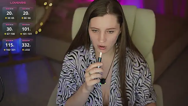 ValeryMurr online show from April 16, 7:14 pm