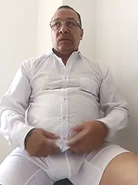 Snapshot of OrionStone chatting on September 13, 6:40 pm OrionStone online show from September 13, 6:40 pm