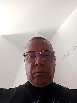 Snapshot of OrionStone chatting on September 27, 8:03 pm OrionStone online show from September 27, 8:03 pm