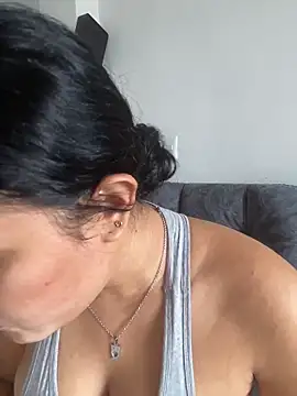 carlafox05 online show from May 19, 2:34 pm