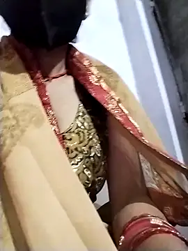 Snapshot of Soniy-Maax chatting on December 18, 4:13 pm Soniy-Maax online show from December 18, 4:13 pm