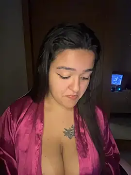 Snapshot of Manu_2002_ chatting on March 1, 1:40 am Manu 2002 online show from March 1, 1:40 am