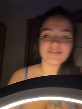 Snapshot of Manu_2002_ chatting on March 2, 3:20 am Manu 2002 online show from March 2, 3:20 am