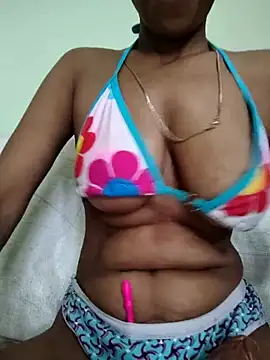 Snapshot of Desi_Bhabi_01 chatting on October 17, 10:51 am Desi Bhabi 01 online show from October 17, 10:51 am