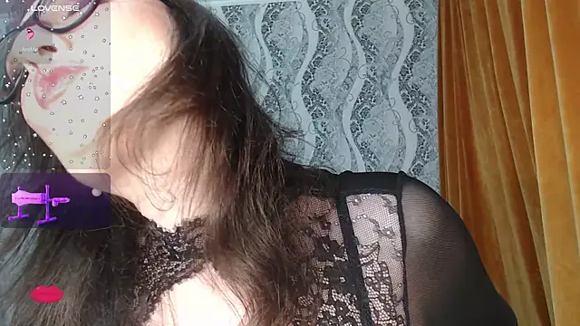 Chloe29 online show from April 1, 1:39 am