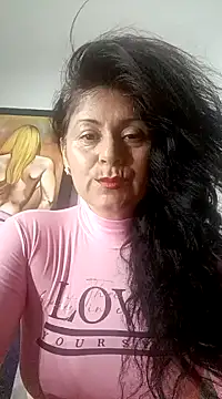 Snapshot of lunadicty chatting on December 7, 12:41 am lunadicty online show from December 7, 12:41 am