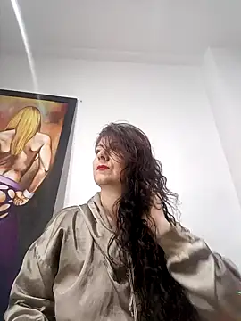 Snapshot of lunadicty chatting on January 3, 11:01 pm lunadicty online show from January 3, 11:01 pm